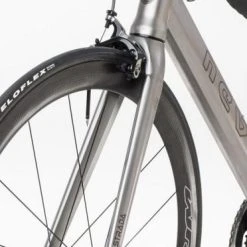 Nevi Spinas -Wilier store 3690 4